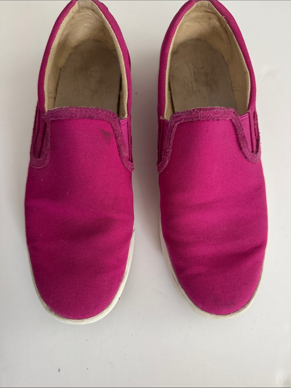 UGG Slip-On Sneakers - Fuchsia Pink
